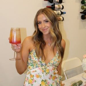 Meet your Posher, Madison